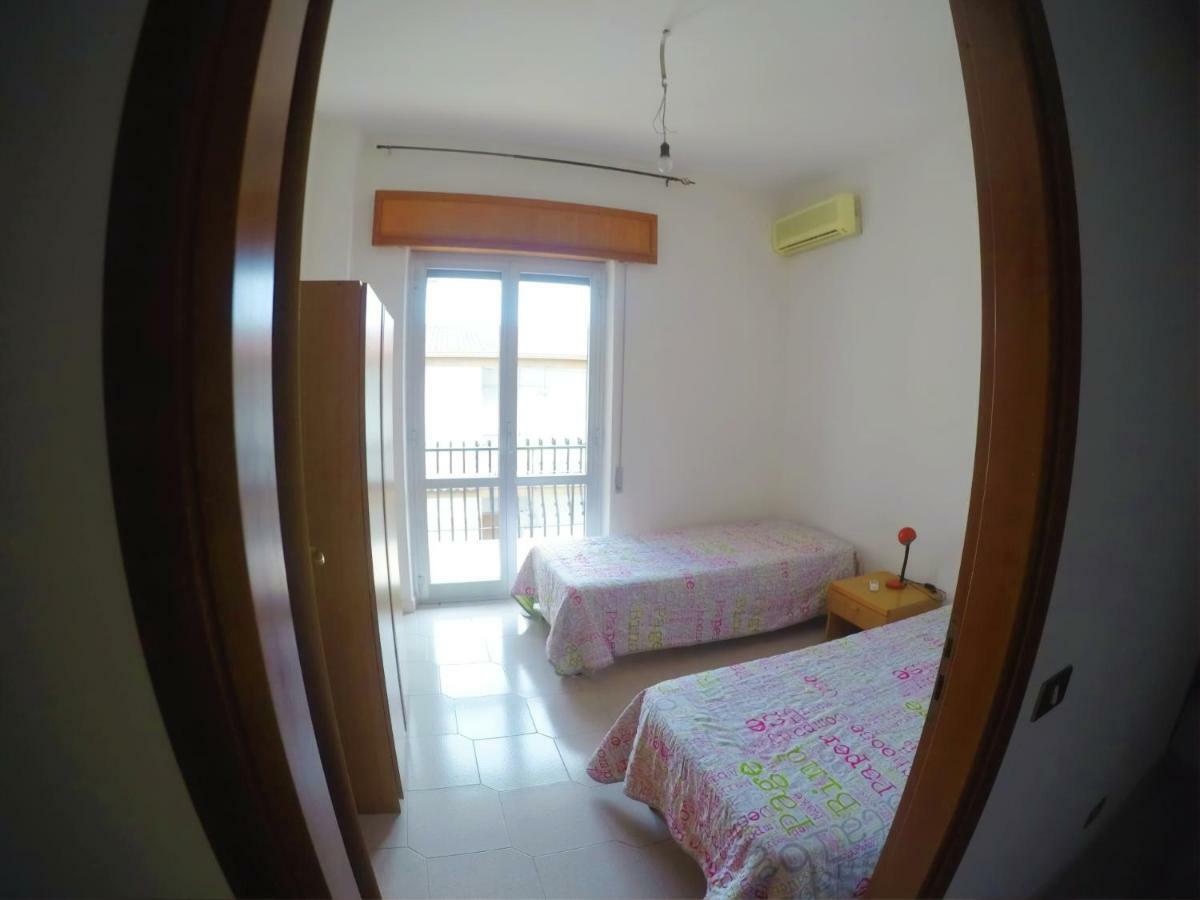Apartment 500M From The Sea Badolato Marina Bagian luar foto